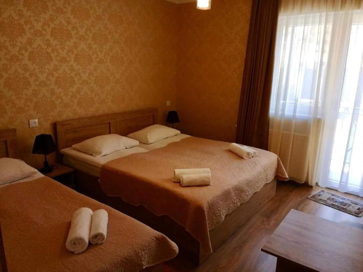 Kazbegi Inn Экстерьер фото